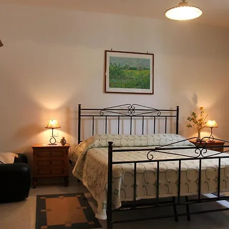 לינה וארוחת בוקר Casa Mastronardi